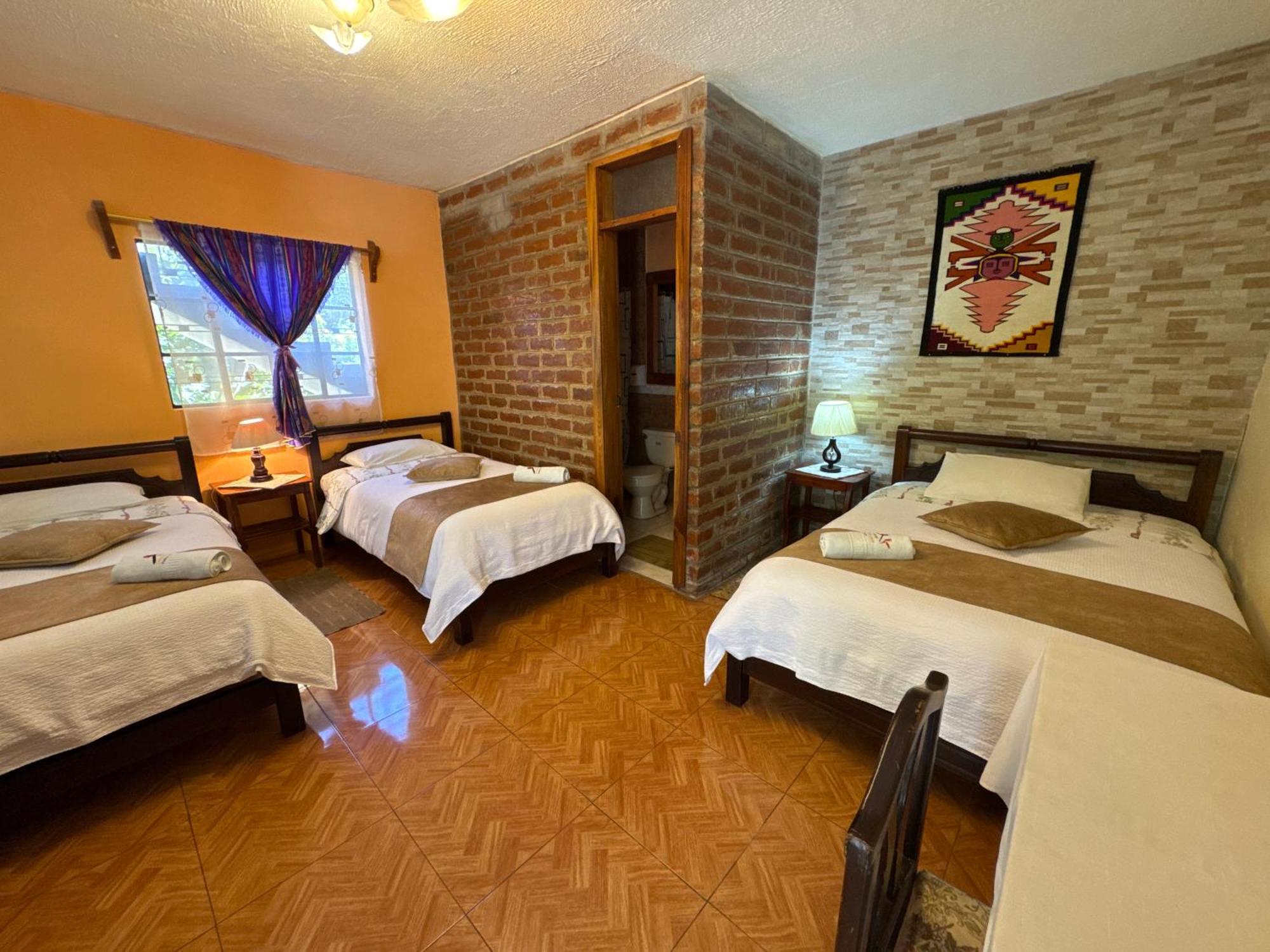 Hotel Donde Ivan 바뇨스 외부 사진